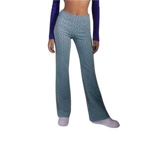 Urban Outfitters small Bryn pull on stretch flare pant P2 3393